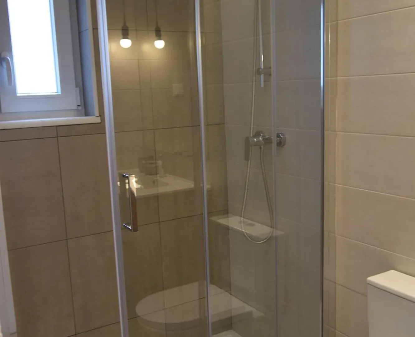 Family House Hotel Lagos
