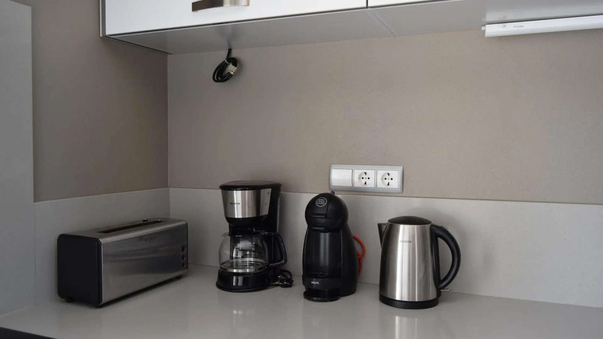 Family House Hotel Lagos 0*,