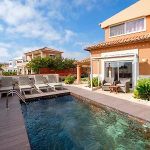 Gasthuis Rosa (adults Only), Lagos