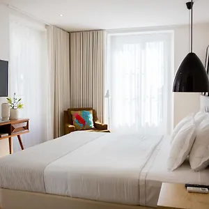 https://the-8-down-town-suites.hotels-lisbon-portugal.com