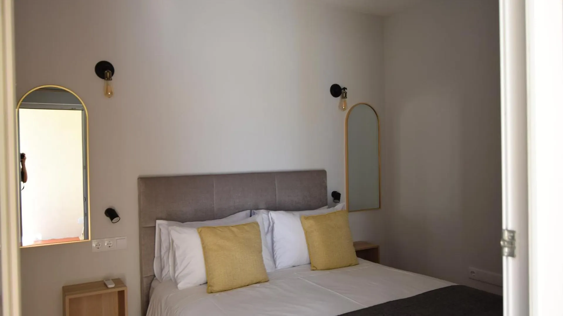 Family House Hotel Lagos