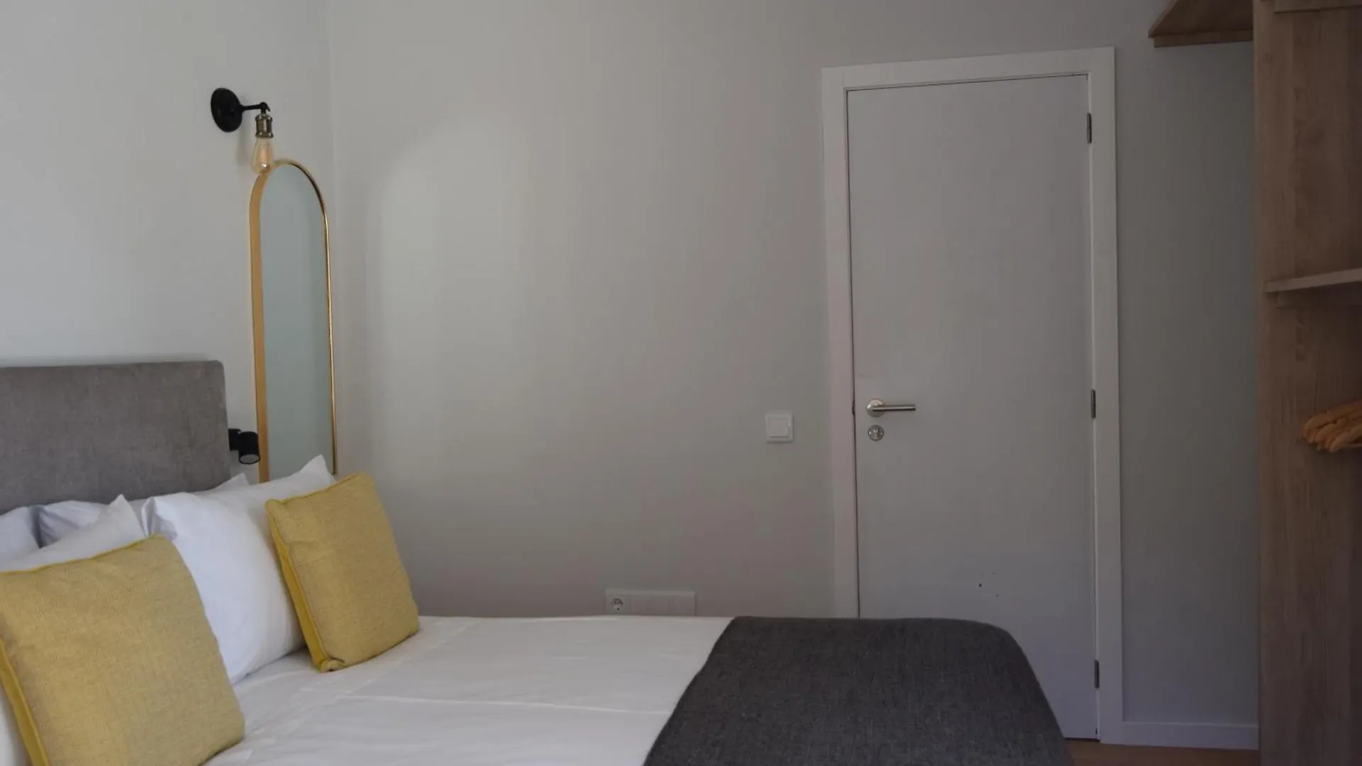 Family House Hotel Lagos 0*,  Portugal